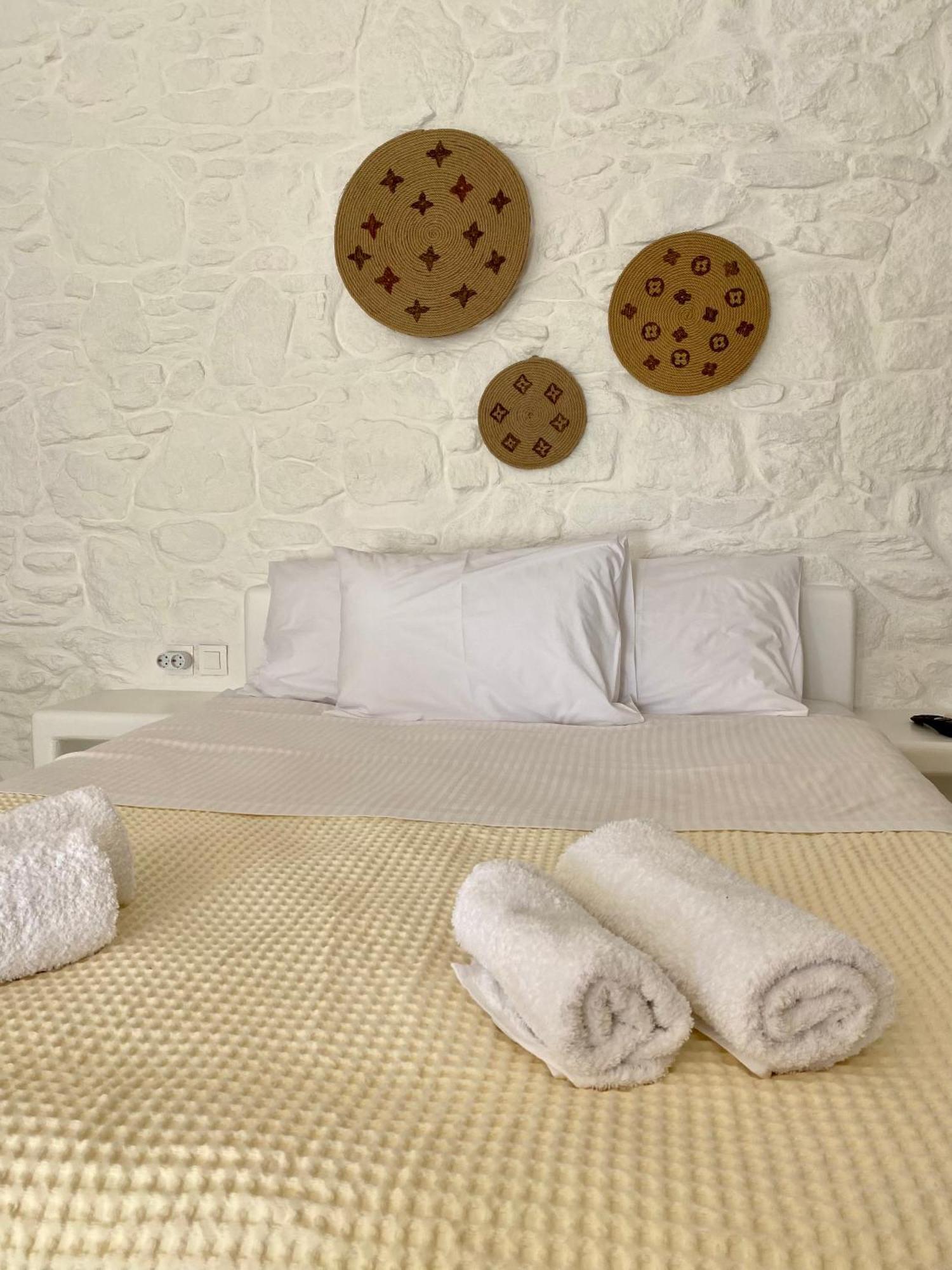 My Oasis Studios Mykonos Klouvas Exteriör bild
